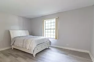 692 Hapsfield Ln, Buffalo Grove, IL 60089 - Photo 11