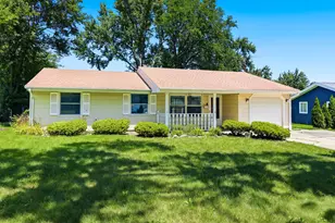 1318 Kingston Ln, Schaumburg, IL 60193 - Photo 1
