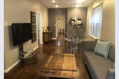 2742 W Nelson Street #1, Chicago, IL 60618 - Photo 3