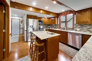 36701 N Lake St, Ingleside, IL 60041 - Photo 7