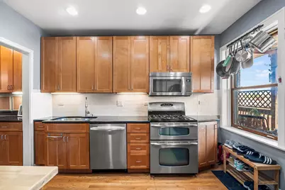 6209 N Mozart Street #3S, Chicago, IL 60659 - Photo 9