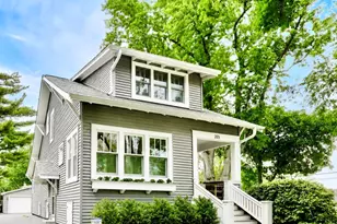 203 N Haddow Ave, Arlington Heights, IL 60004 - Photo 1