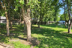 304 W Miller Rd, Sterling, IL 61081 - Photo 5