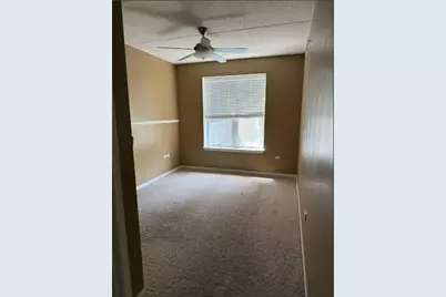77 N Quentin Road #202, Palatine, IL 60067 - Photo 9