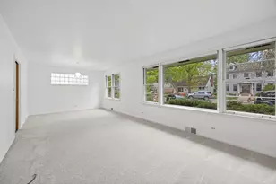 934 Yale St, Wilmette, IL 60091 - Photo 5
