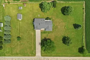 1132 Stony Point Rd, Dixon, IL 61021 - Photo 13