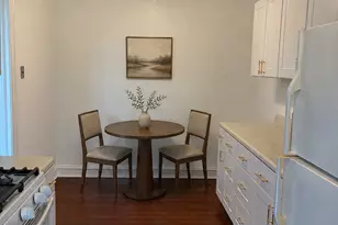 7348 N Ridge Blvd, Chicago, IL 60645 - Photo 19