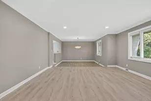 5154 Crofton Dr, Rockford, IL 61114 - Photo 5