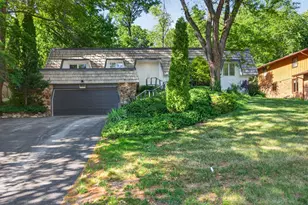 5154 Crofton Dr, Rockford, IL 61114 - Photo 1
