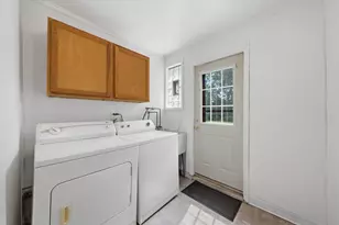 319 Oswego St, Park Forest, IL 60466 - Photo 17