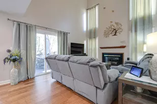 18 Bedford Rd, Mundelein, IL 60060 - Photo 5