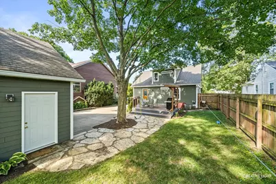403 S 13th Avenue, Saint Charles, IL 60174 - Photo 25
