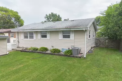 1527 S Main Street, Belvidere, IL 61008 - Photo 53