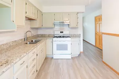 1527 S Main Street, Belvidere, IL 61008 - Photo 11