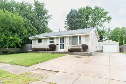 1527 S Main Street, Belvidere, IL 61008 - Photo 7