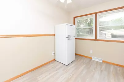 1527 S Main Street, Belvidere, IL 61008 - Photo 19
