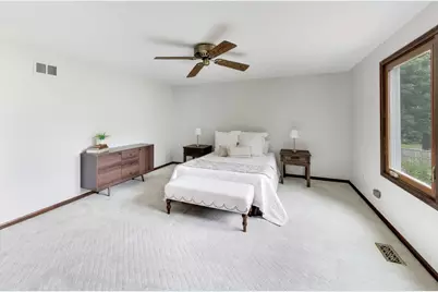 2620 N Phelps Avenue, Arlington Heights, IL 60004 - Photo 19