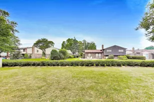 2620 N Phelps Ave, Arlington Heights, IL 60004 - Photo 41