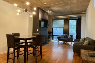 1070 W 15th St, Chicago, IL 60608 - Photo 3