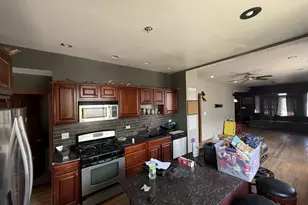 4256 N Meade Ave, Chicago, IL 60634 - Photo 11