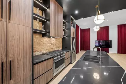 908 N California Avenue #1, Chicago, IL 60622 - Photo 9