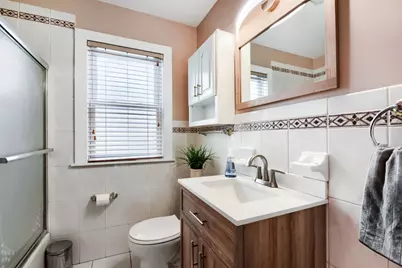 5310 N Lockwood Avenue, Chicago, IL 60630 - Photo 17