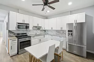 1622 S Karlov Ave, Chicago, IL 60623 - Photo 5