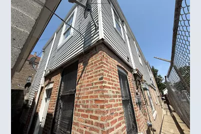 2935 W 25th Place, Chicago, IL 60623 - Photo 5