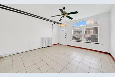 9953 S Avenue M, Chicago, IL 60617 - Photo 7