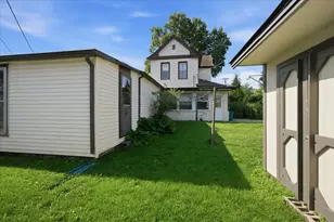 219 E Michigan Ave, Pontiac, IL 61764 - Photo 7