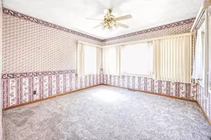 219 E Michigan Ave, Pontiac, IL 61764 - Photo 21