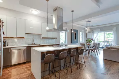 2501 W Haddon Avenue #102, Chicago, IL 60622 - Photo 3