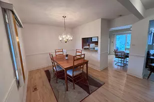 221 W Golfview Terrace, Palatine, IL 60067 - Photo 7