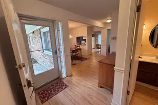 221 W Golfview Terrace, Palatine, IL 60067 - Photo 3