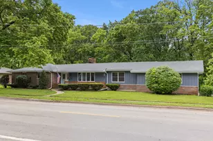 1198 Lisbon St, Morris, IL 60450 - Photo 1