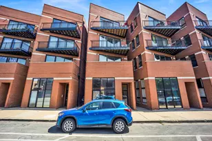 3505 N Elston Ave, Chicago, IL 60618 - Photo 1