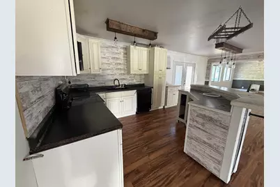 1995 N 1950 Road E, Watseka, IL 60970 - Photo 13