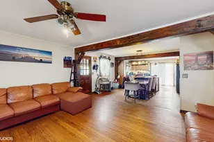 104 Channel Dr, Port Barrington, IL 60010 - Photo 3