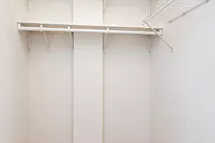 2328 N Lincoln Park West Ave, Chicago, IL 60614 - Photo 11