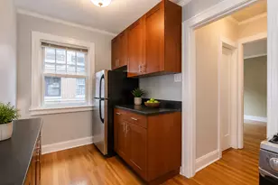 2328 N Lincoln Park West Ave, Chicago, IL 60614 - Photo 3