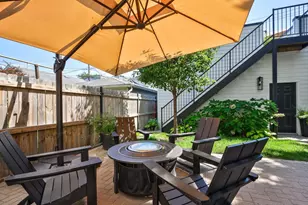 2251 W Berwyn Ave, Chicago, IL 60625 - Photo 29