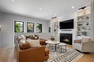 2251 W Berwyn Ave, Chicago, IL 60625 - Photo 11