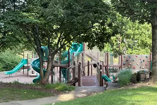 2593 Yellow Star St, Woodridge, IL 60517 - Photo 19