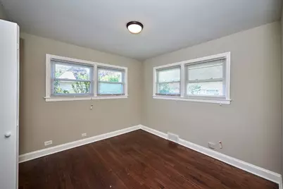 7810 E Prairie Road, Skokie, IL 60076 - Photo 7