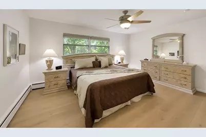 6370 Pontiac Drive, Indian Head Park, IL 60525 - Photo 21