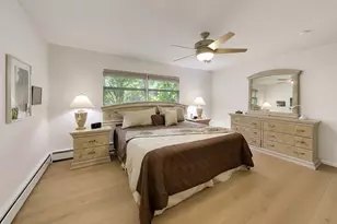 6370 Pontiac Dr, Indian Head Park, IL 60525 - Photo 21