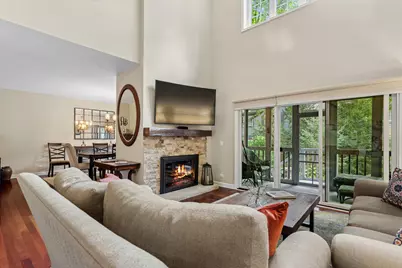 21 Stonehenge Court, Burr Ridge, IL 60527 - Photo 9
