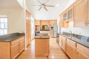 9 Wysteria Dr, Olympia Fields, IL 60461 - Photo 5