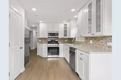 7234 N Hamilton Avenue, Chicago, IL 60645 - Photo 31