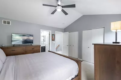 1827 Grove Avenue, Schaumburg, IL 60193 - Photo 17